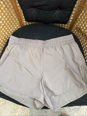 All in Motion Women’s Elastic Waist Light Taupe Shorts
